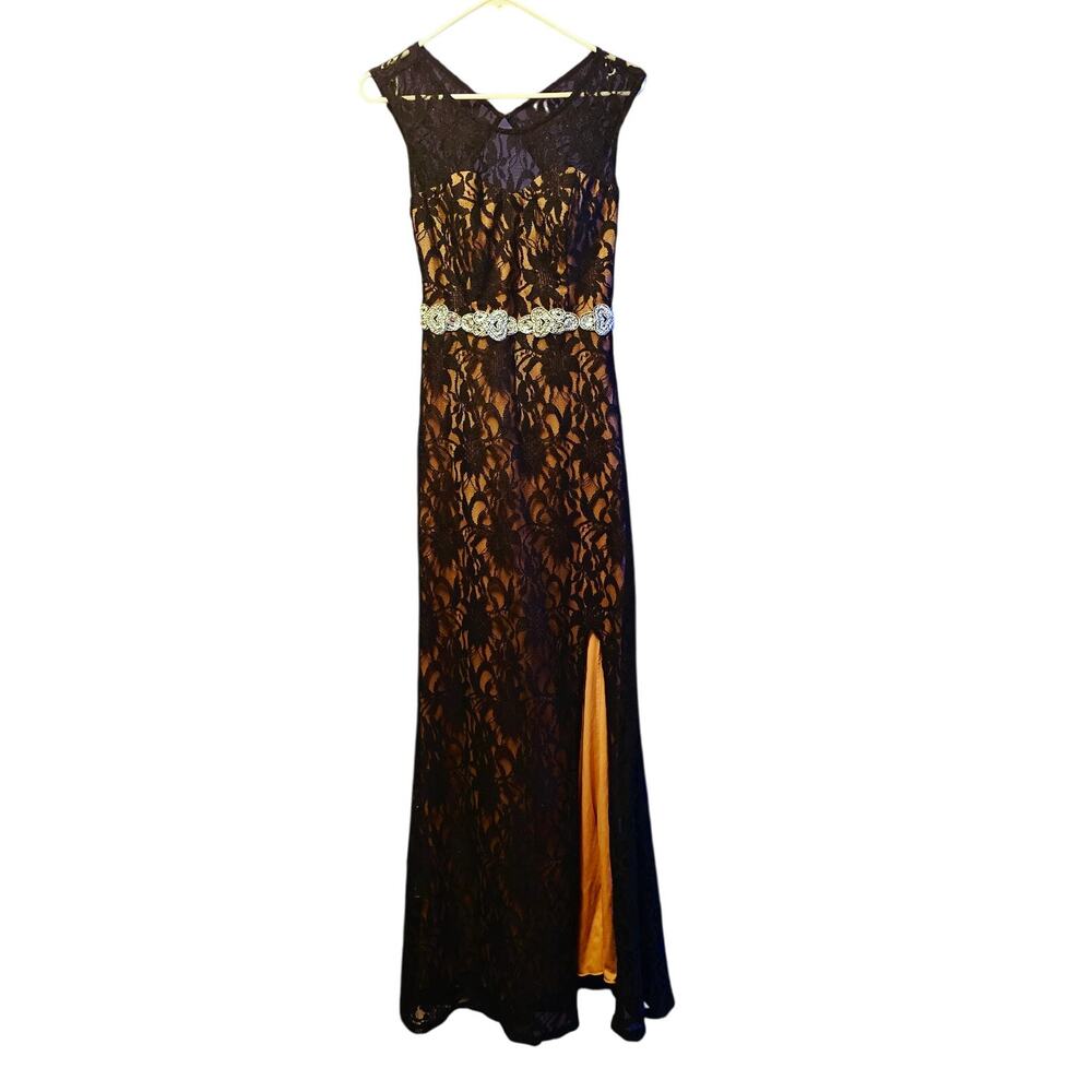 City Triangle black lace jewel belted dark fairy mermaid maxi dress size 11